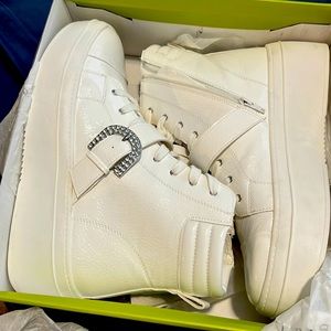 Gianni Bini Size 11 Style Kophie